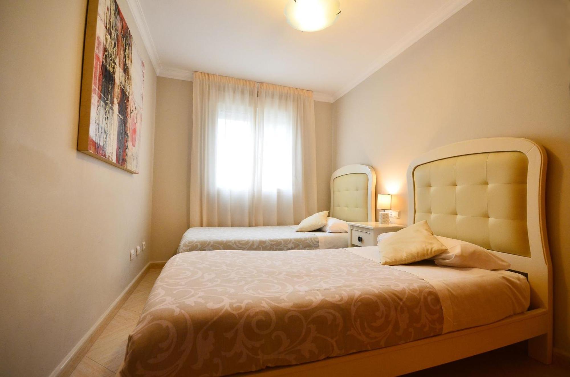 Aparthotel Ola Blanca Cala de Finestrat Bagian luar foto