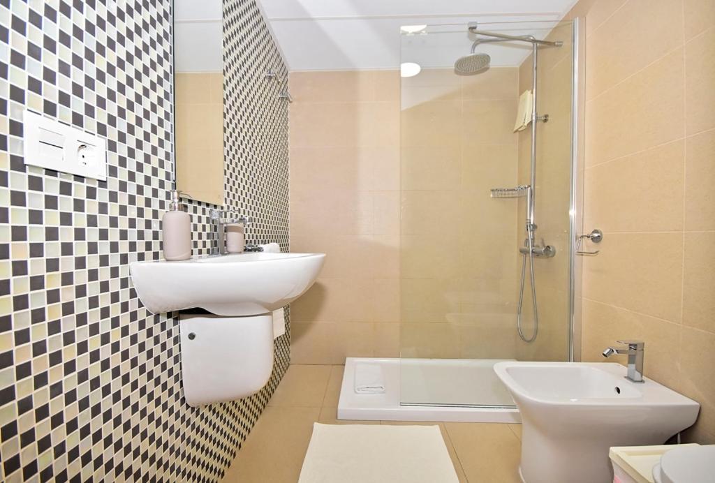 Aparthotel Ola Blanca Cala de Finestrat Ruang foto