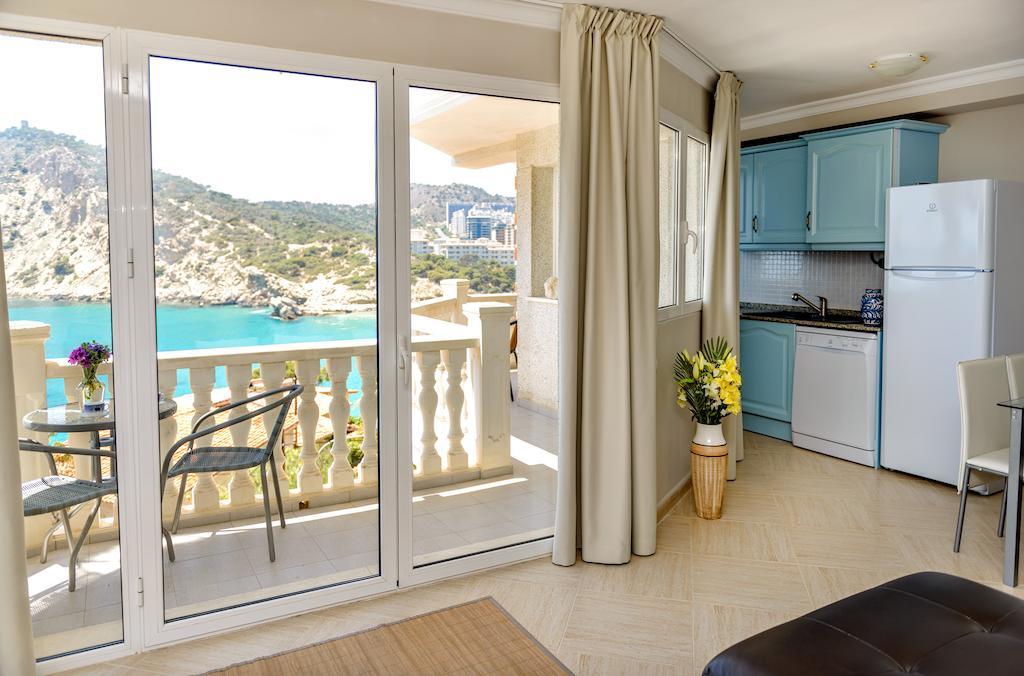 Aparthotel Ola Blanca Cala de Finestrat Ruang foto